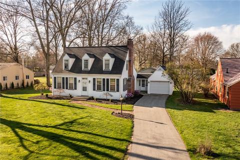 1628 Mcdowell St, Sharon, PA 16146