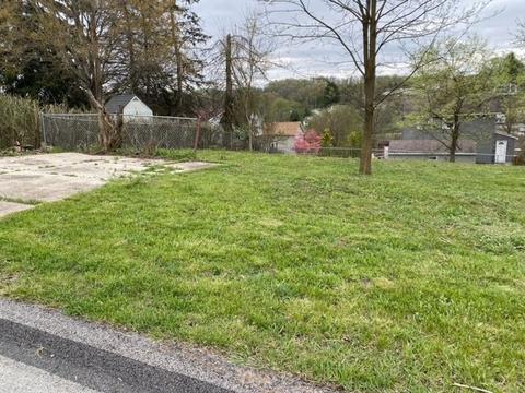 541 Carbon St, North Huntingdon, PA 15642