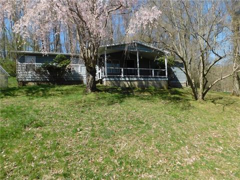 1871 1879 Smith Creek Rd, Waynesburg, PA 15370