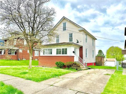 1042 Beckford St, New Castle, PA 16101
