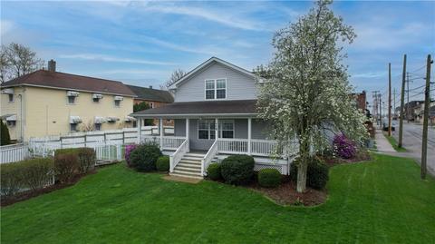 115 1st St, Ellwood City, PA 16117