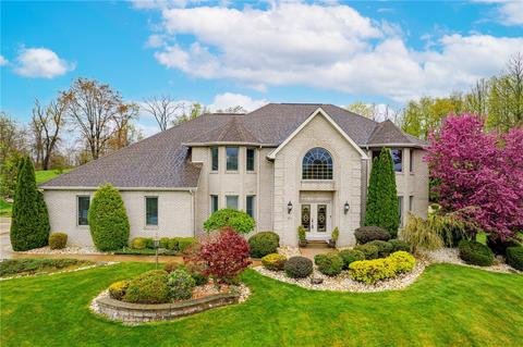 908 Giovanni Ln, Irwin, PA 15642