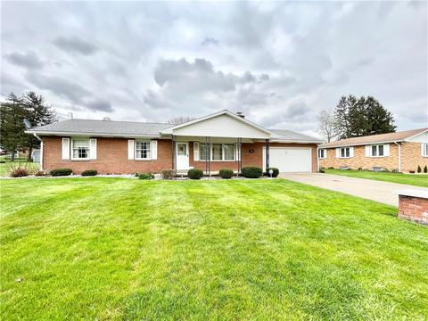 197 Kingston St, Latrobe, PA 15650