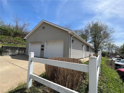 1101 4th Ave, Conway, PA 15027