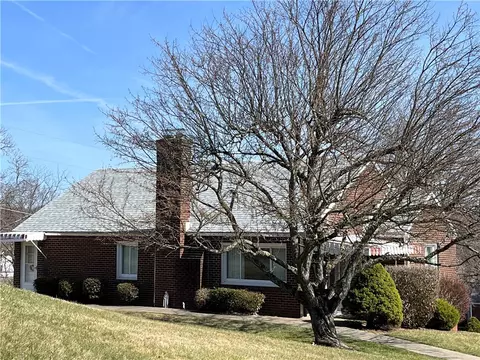 157 Warren Dr, New Kensington, PA 15068