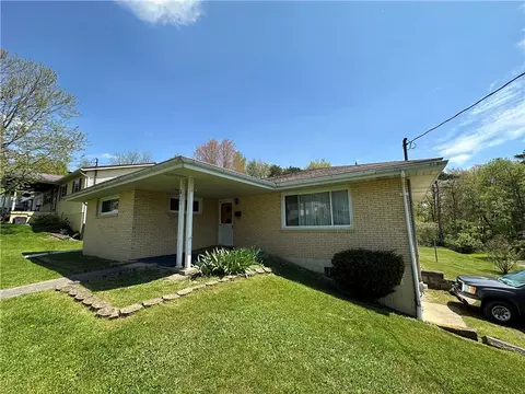 500 Logan St, Punxsutawney, PA 15767