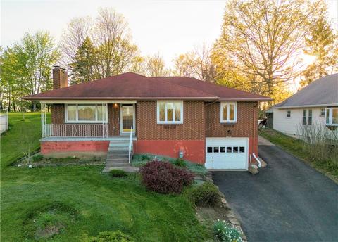 1645 N Main St, South Strabane, PA 15301