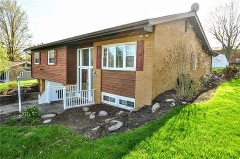658 Longvue Dr, Houston, PA 15342