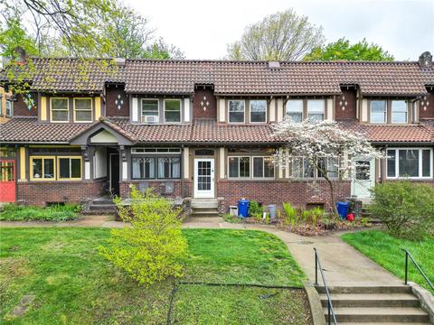 1636 Denniston St, Pittsburgh, PA 15217