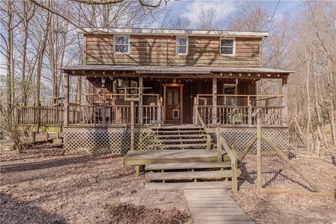 185 Turk Rd, Slippery Rock, PA 16057
