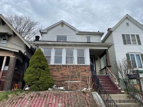 246 N Franklin St, Washington, PA 15301