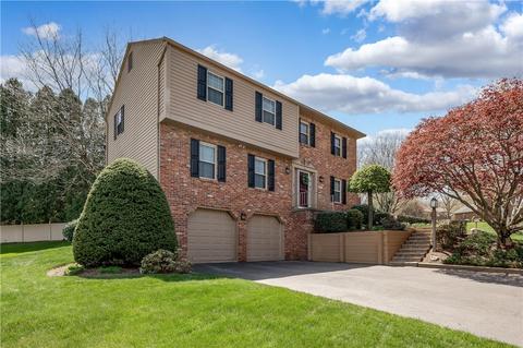 104 Windmill Rd, Butler, PA 16002