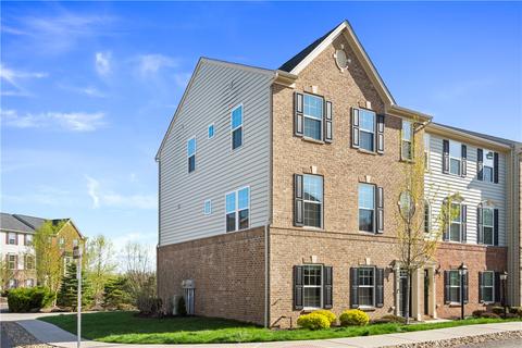 104 Pointe View Dr, Mars, PA 16046 photo 2