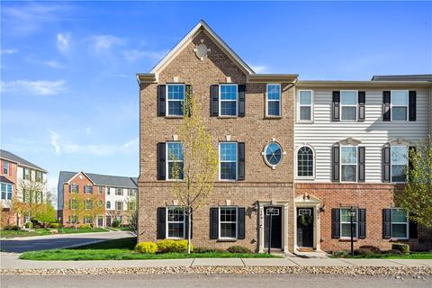 104 Pointe View Dr, Mars, PA 16046 photo 1