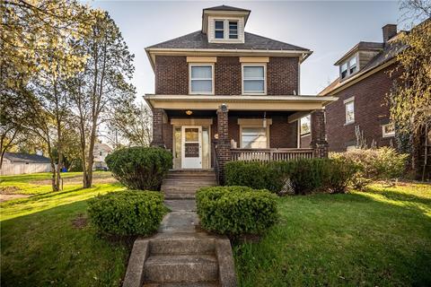 801 Cedar Ave, Sharon, PA 16146