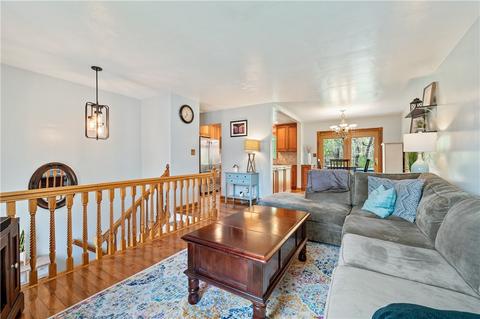 2 Hemlock St, Beaver, PA 15009 photo 4