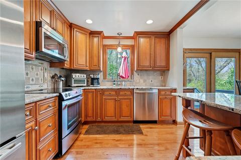 2 Hemlock St, Beaver, PA 15009 photo 9