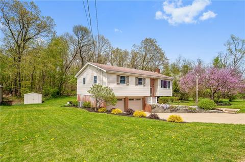 2 Hemlock St, Beaver, PA 15009 photo 2