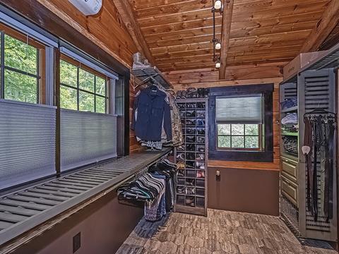 210 Edgewater Dr, Monaca, PA 15061 photo 39