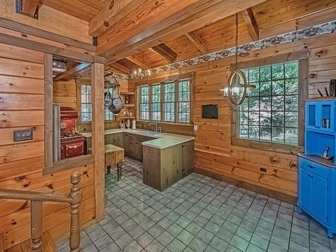 210 Edgewater Dr, Monaca, PA 15061 photo 22