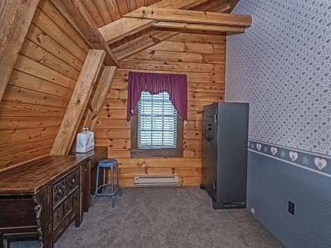 210 Edgewater Dr, Monaca, PA 15061 photo 42