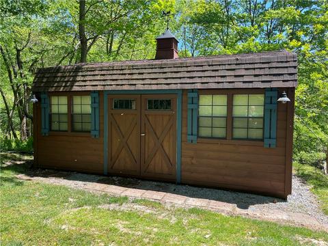 210 Edgewater Dr, Monaca, PA 15061 photo 14
