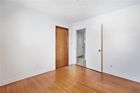 1005 Dennis Ave, Monessen, PA 15062 photo 9