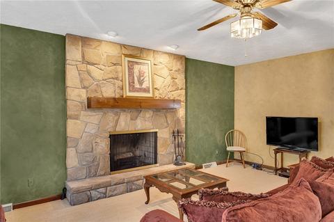2786 Walker Ct, Export, PA 15632 photo 14