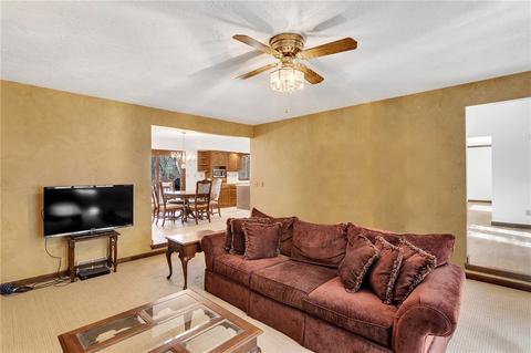 2786 Walker Ct, Export, PA 15632 photo 15