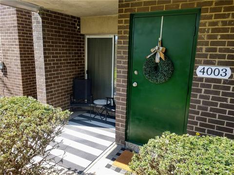 4003 Charlemagne Cir, Pittsburgh, PA 15237