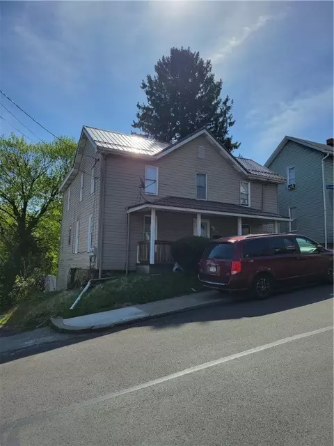 423 Fairview Ave, Butler, PA 16001