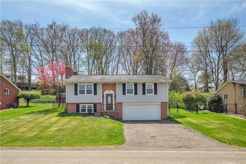 119 W Mcquistion Rd, Butler, PA 16001