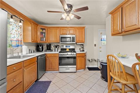 4597 E Willock Rd, Pittsburgh, PA 15227 photo 7