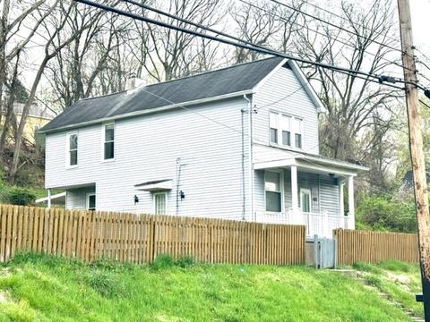422 Westinghouse Ave, North Versailles, PA 15137
