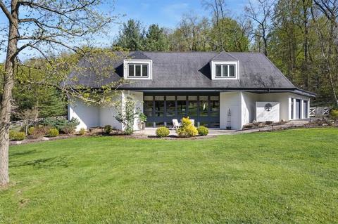 100 Wise Hill Rd, Fox Chapel, PA 15238