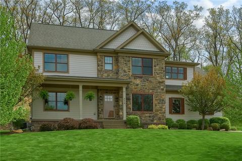 218 Tamarack Dr, Valencia, PA 16059