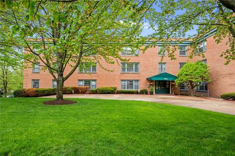5903 5th Ave #210, Shadyside, PA 15232