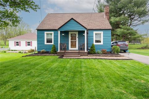 1529 Old Butler Rd, New Castle, PA 16101