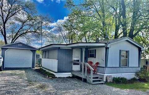 117 Brook Ln, Valencia, PA 16059