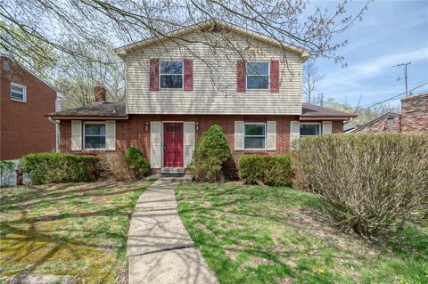 847 Cedarwood Dr, Penn Hills, PA 15235