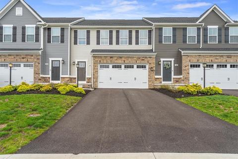 148 Legacy Dr, North Strabane, PA 15317