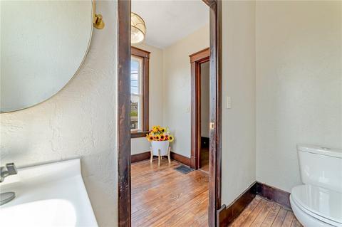 307 6th St, Irwin, PA 15642 photo 6
