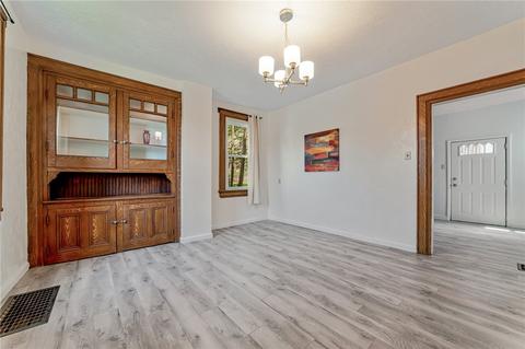307 6th St, Irwin, PA 15642 photo 7
