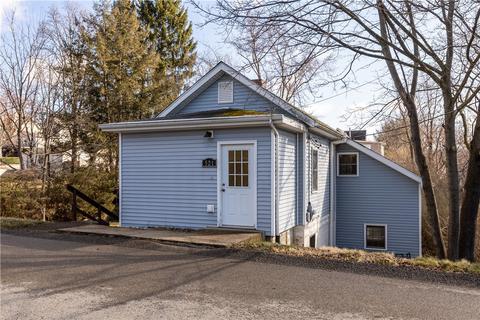 521 Pearl Ave, Mars, PA 16046