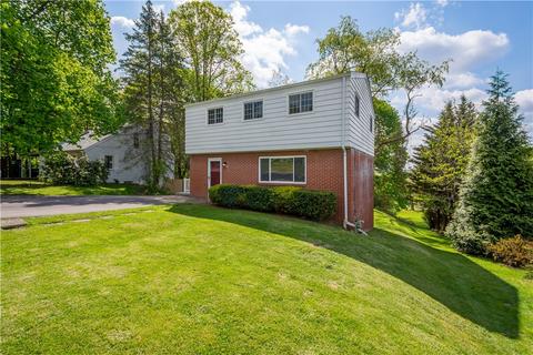 5111 A Glenwall Dr, Aliquippa, PA 15001