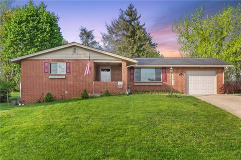 6 Lorrie Dr, Irwin, PA 15642