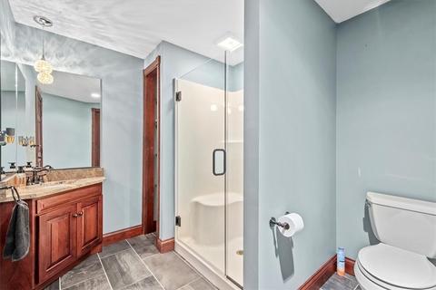 6390 Thompson Rd, Export, PA 15632 photo 17