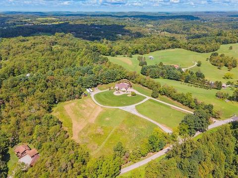 6390 Thompson Rd, Export, PA 15632 photo 24