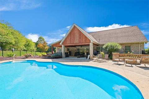 6390 Thompson Rd, Export, PA 15632 photo 22
