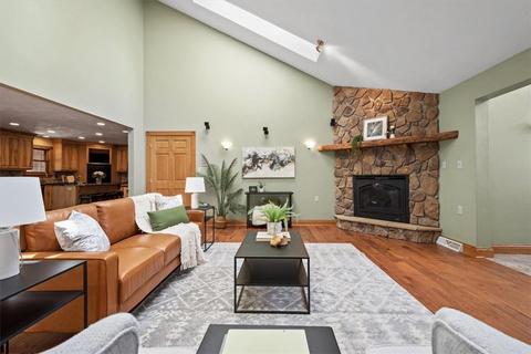 6390 Thompson Rd, Export, PA 15632 photo 4